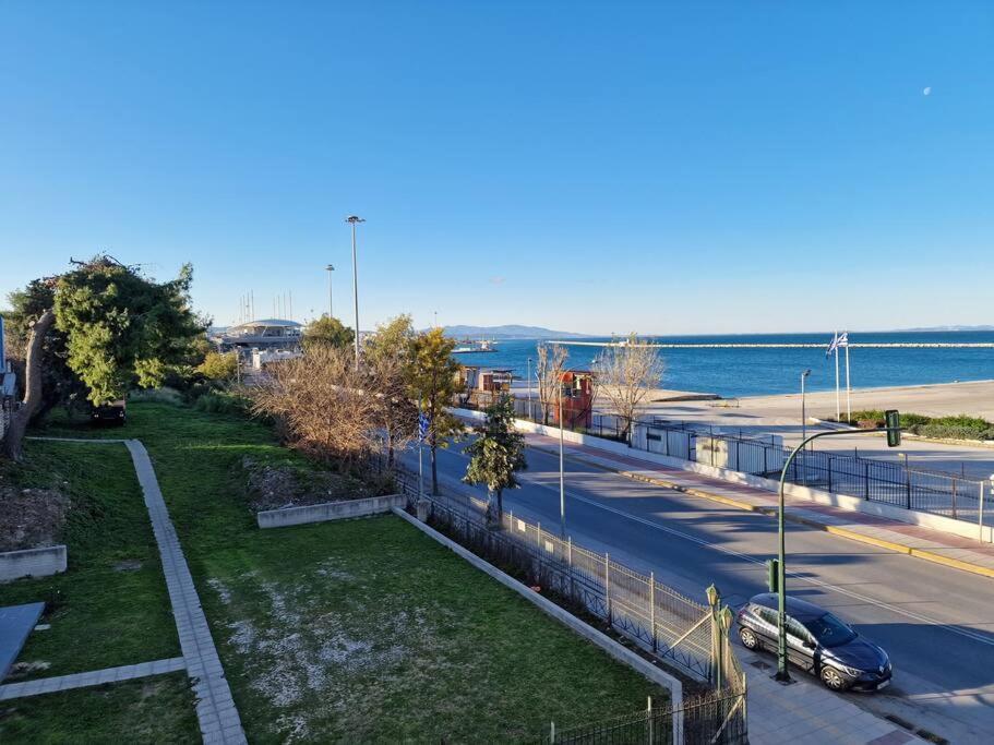 Patras Blue Sea And Sky Deluxe Apartment Eksteriør billede