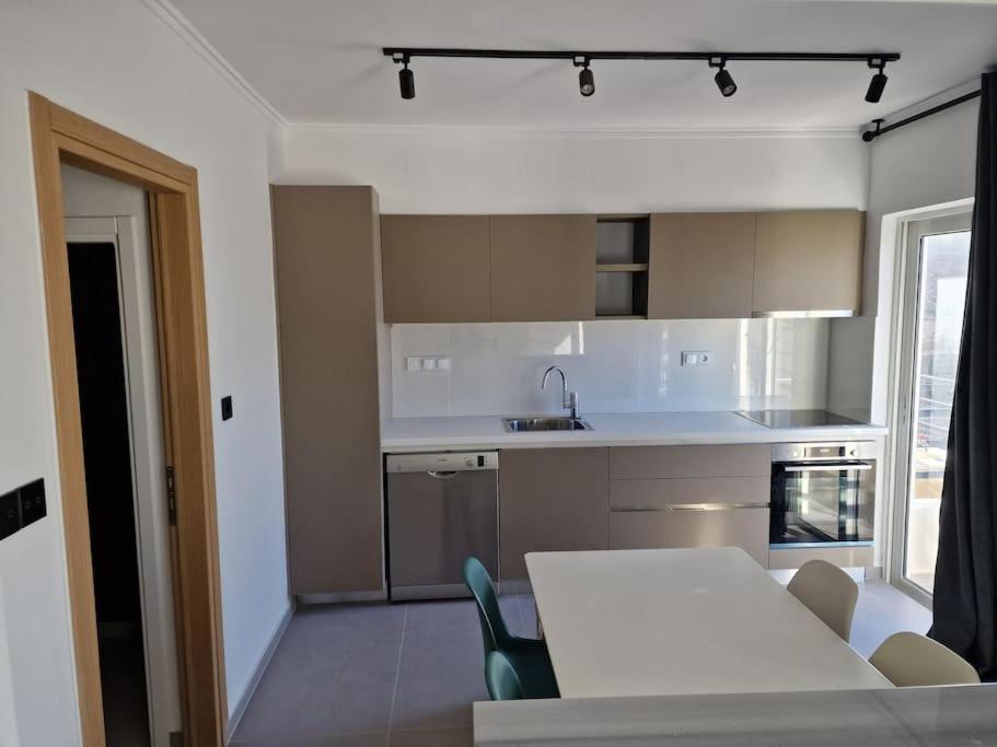 Patras Blue Sea And Sky Deluxe Apartment Eksteriør billede
